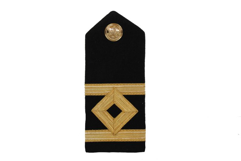 thumbnail image 2 of Royal Navy Captain Rank Epaulette Boards – Soft Press Studs, 1945-Present 2 of 4