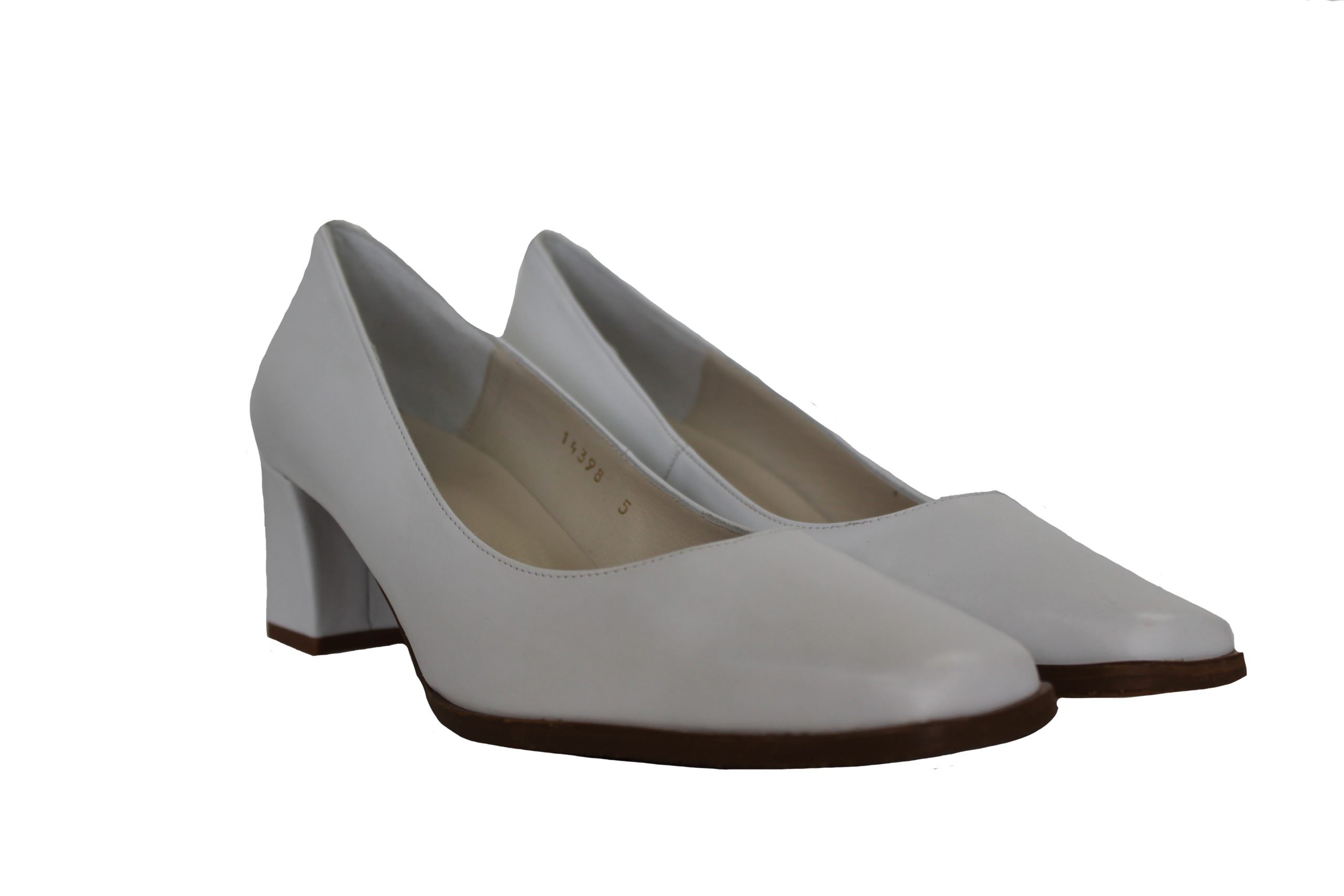 Ladies Leather Upper, High Heel Court Shoe in Black or White - Image 4